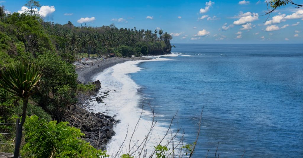 découvrez un itinéraire complet pour explorer bali, alliant plages paradisiaques, temples ancestraux et expériences culturelles uniques pour un voyage inoubliable.
