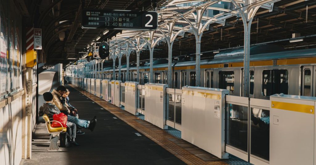 découvrez comment voyager au japon sans prendre l'avion : explorez des alternatives de transport pratiques et économiques pour un voyage inoubliable.