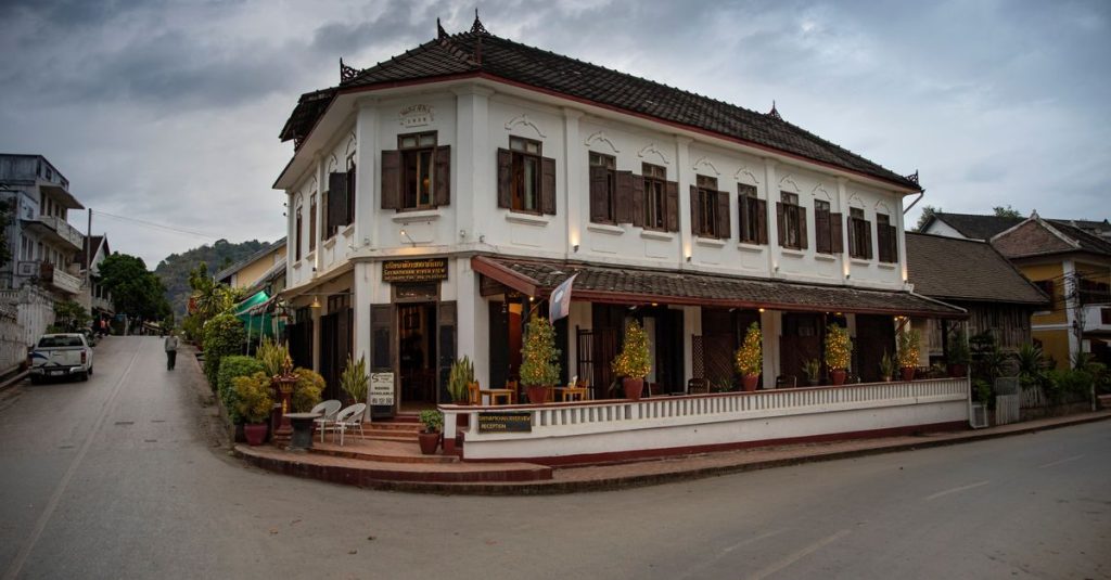 découvrez le laos, un pays d'asie du sud-est riche en culture, paysages naturels époustouflants et patrimoine historique unique.