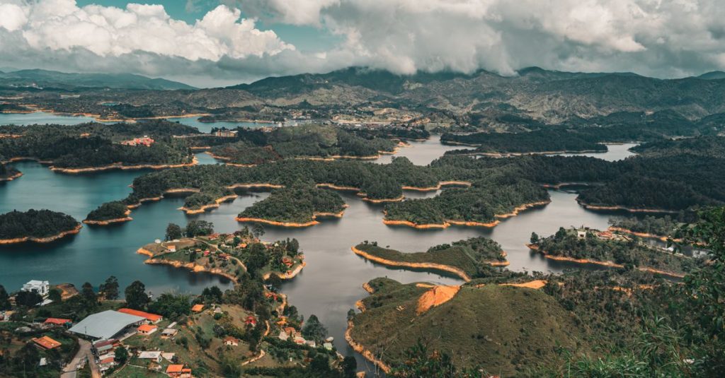 Itinéraire de 3 semaines en colombie pour découvrir tous les incontournables 7 découvrez un itinéraire de 3 semaines en colombie pour explorer ses merveilles naturelles, sa culture vibrante et ses villes incontournables. parfait pour une aventure complète et authentique.