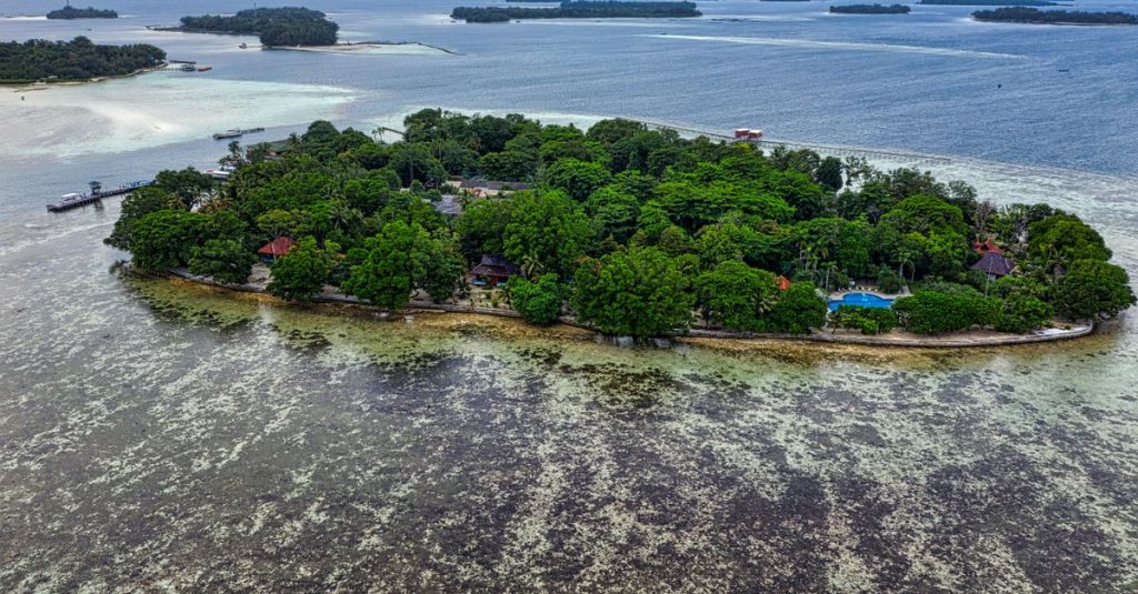 Quelles îles indonésiennes visiter pour une expérience inoubliable 10 découvrez les îles indonésiennes : un paradis tropical aux plages de rêve, une nature luxuriante et une culture riche à explorer.