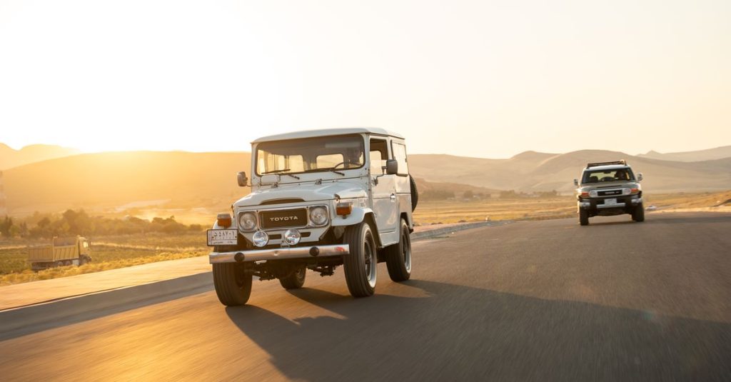 Road trip dans les bardenas : découverte d’un désert unique en europe 7 découvrez nos conseils et itinéraires pour un road trip inoubliable à travers des paysages magnifiques et des aventures uniques.